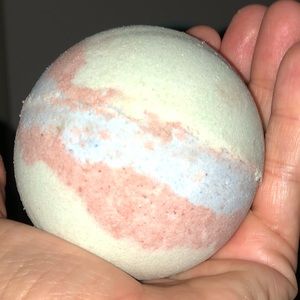 Bath bombs